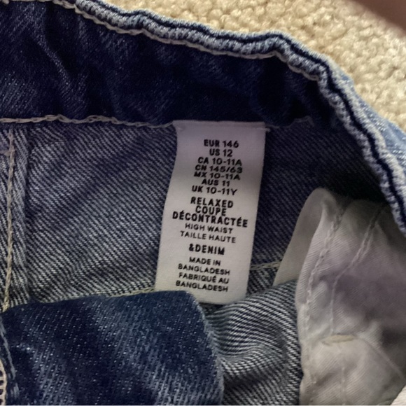 Jean shorts (Kids) Bundle. Sizes 10 and 12 - Picture 3 of 3